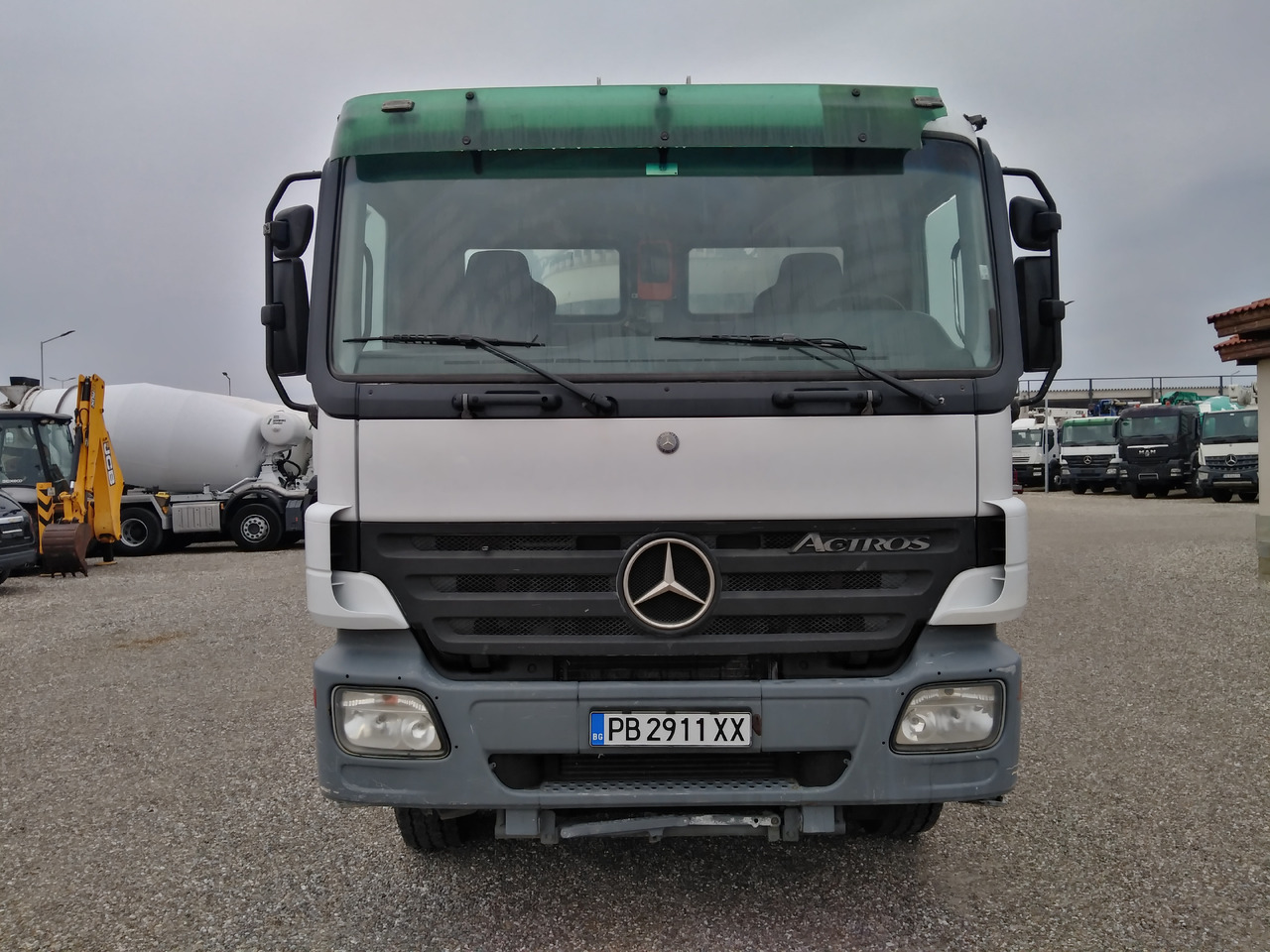 Mercedes-Benz ACTROS 4144 PUTZMEISTER M42 - Betonpumpe: das Bild 2 Mercedes-Benz ACTROS 4144 PUTZMEISTER M42 - Betonpumpe: das Bild 2