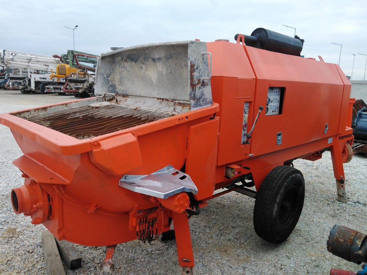 PUTZMEISTER BSA 1407 D - Stationäre Betonpumpe: das Bild 5 PUTZMEISTER BSA 1407 D - Stationäre Betonpumpe: das Bild 5