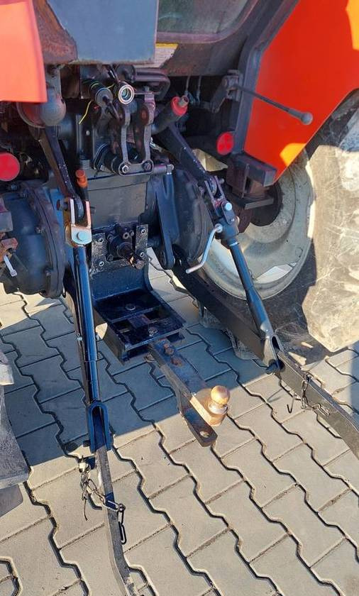 Traktor Kioti EX50 HST 50KM klimatyzacja przedni TUZ: das Bild 9