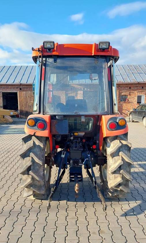 Traktor Kioti EX50 HST 50KM klimatyzacja przedni TUZ: das Bild 7
