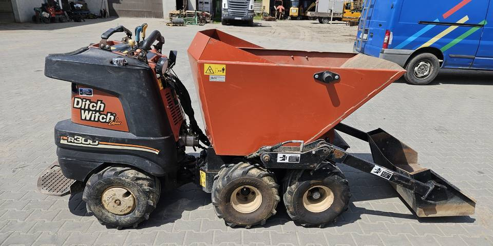 Wozidło samozaładowcze Ditch Witch R300 koparka łańcuchowa - Mini-Kipper: das Bild 5 Wozidło samozaładowcze Ditch Witch R300 koparka łańcuchowa - Mini-Kipper: das Bild 5