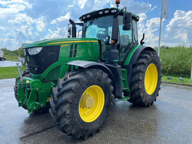 John Deere 6230R - Traktor: das Bild 1 John Deere 6230R - Traktor: das Bild 1