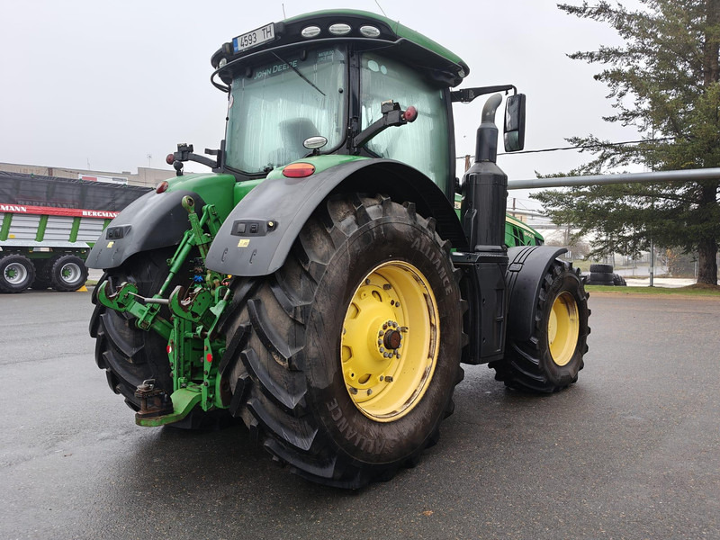 John Deere 8400R - Traktor: das Bild 3 John Deere 8400R - Traktor: das Bild 3
