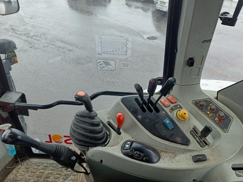 Traktor Massey Ferguson 5465: das Bild 6