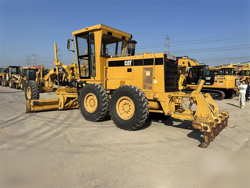 CATERPILLAR 140H - Grader: das Bild 2 CATERPILLAR 140H - Grader: das Bild 2