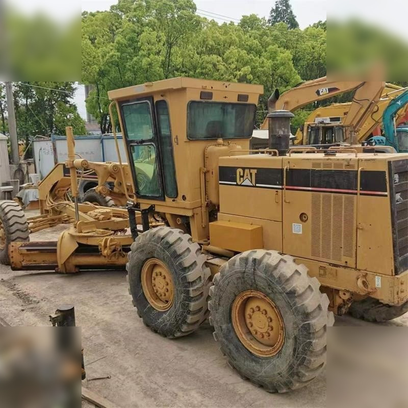 Grader CATERPILLAR 14H: das Bild 8
