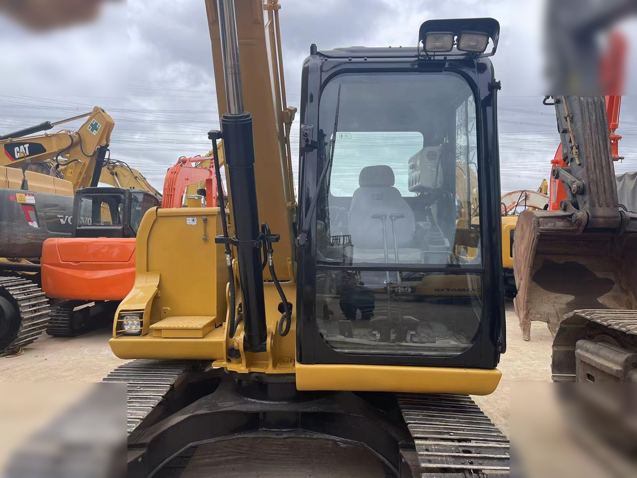 CATERPILLAR 307D - Kettenbagger: das Bild 5 CATERPILLAR 307D - Kettenbagger: das Bild 5