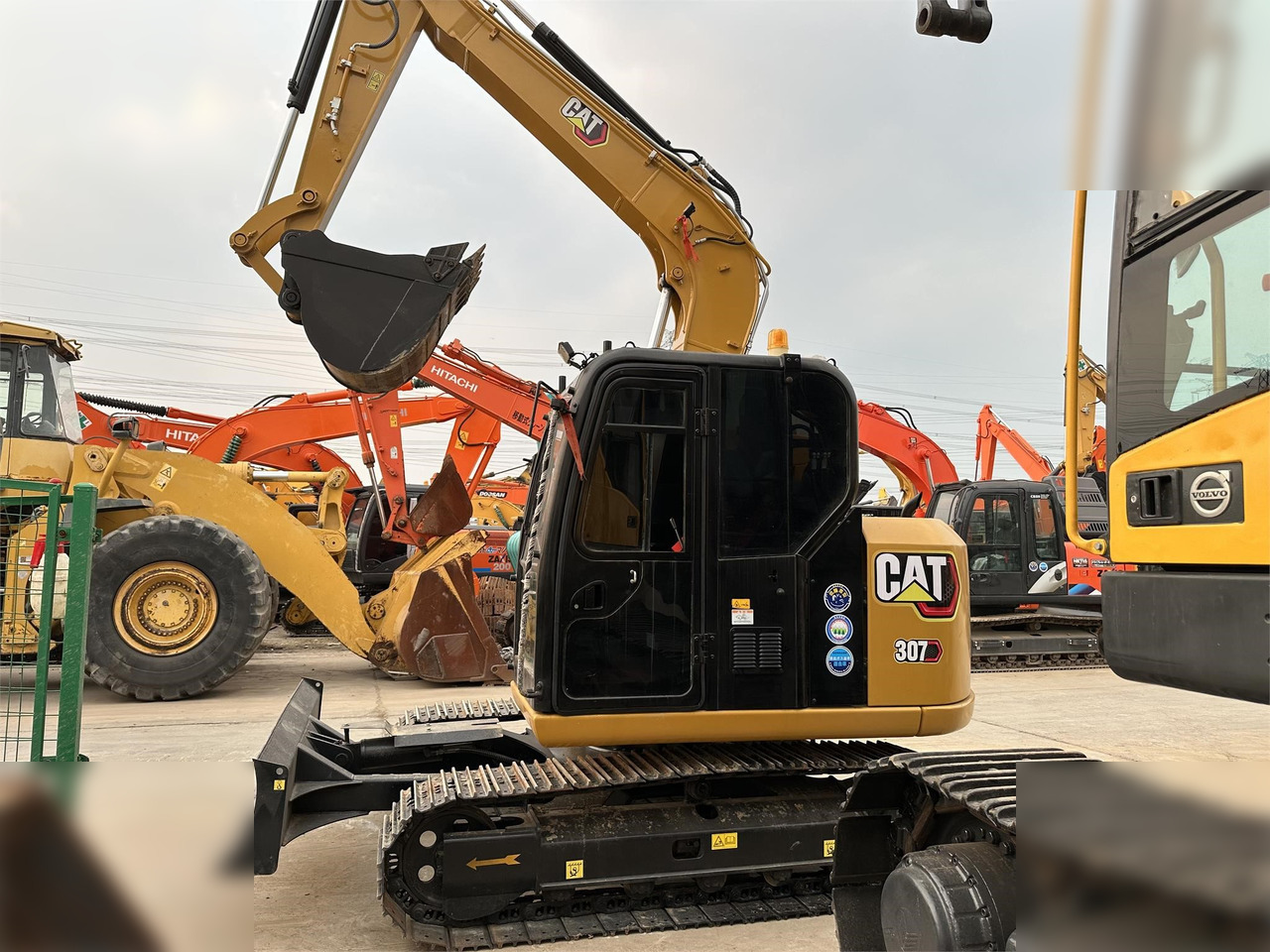 CATERPILLAR 307E2 - Kettenbagger: das Bild 3 CATERPILLAR 307E2 - Kettenbagger: das Bild 3