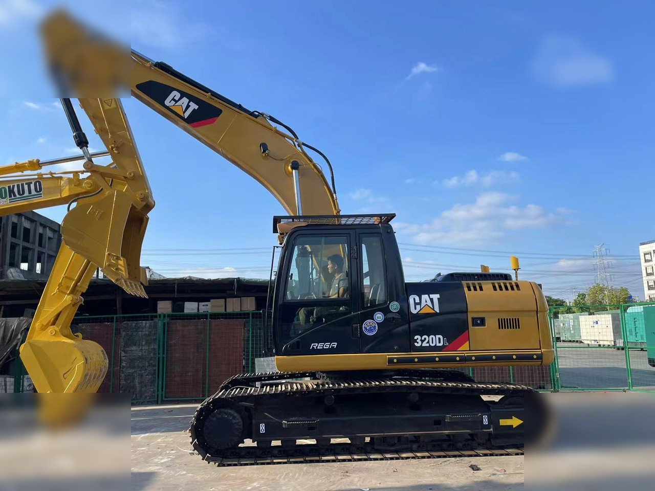 CATERPILLAR 320DL - Kettenbagger: das Bild 3 CATERPILLAR 320DL - Kettenbagger: das Bild 3