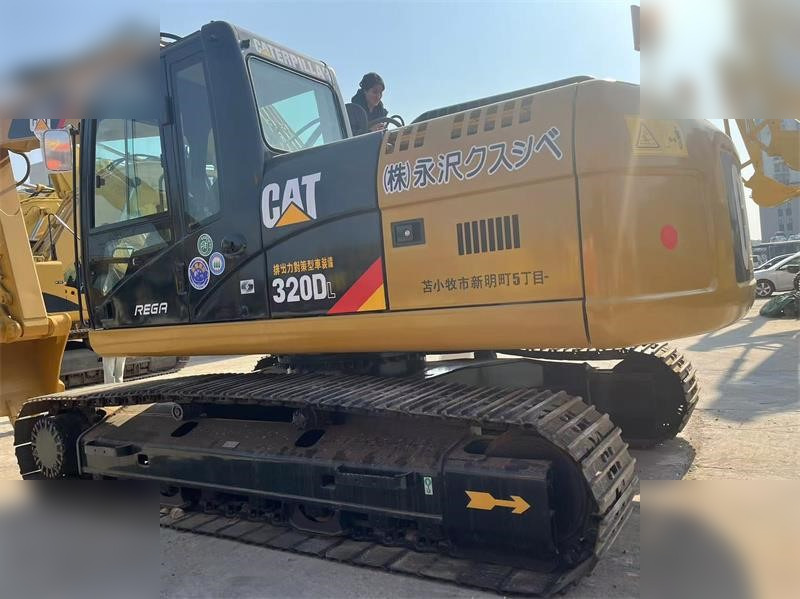 CATERPILLAR 320DL - Kettenbagger: das Bild 5 CATERPILLAR 320DL - Kettenbagger: das Bild 5