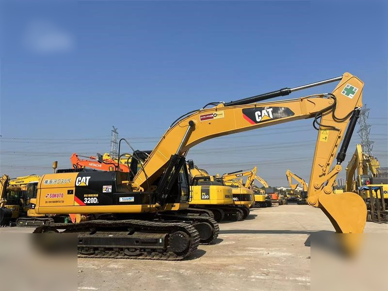 CATERPILLAR 320DL - Kettenbagger: das Bild 4 CATERPILLAR 320DL - Kettenbagger: das Bild 4