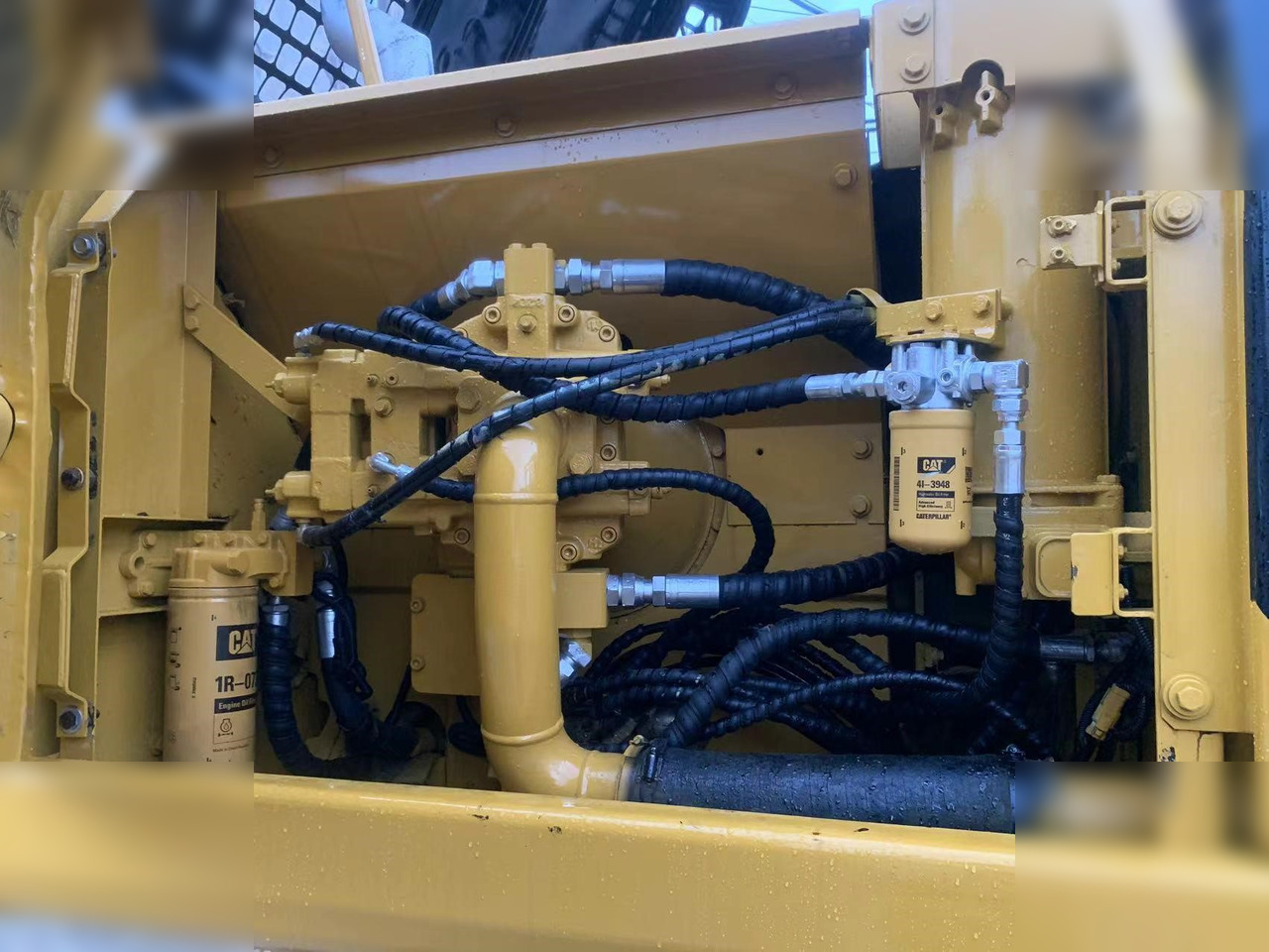 Kettenbagger CATERPILLAR 325BL: das Bild 6