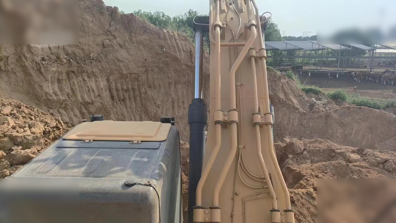 CATERPILLAR 349 - Kettenbagger: das Bild 5 CATERPILLAR 349 - Kettenbagger: das Bild 5