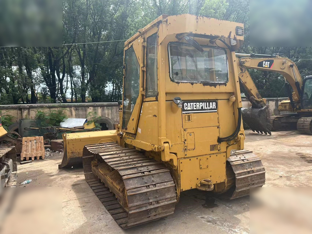 CATERPILLAR D5C - Bulldozer: das Bild 5 CATERPILLAR D5C - Bulldozer: das Bild 5