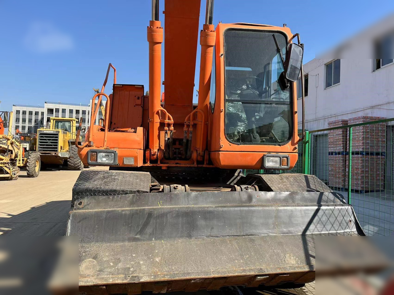 DOOSAN DH210W-7 - Mobilbagger: das Bild 3 DOOSAN DH210W-7 - Mobilbagger: das Bild 3
