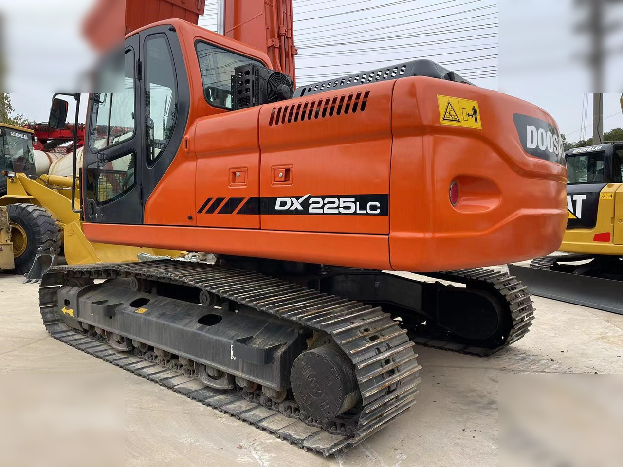 DOOSAN DX225 LC - Kettenbagger: das Bild 4 DOOSAN DX225 LC - Kettenbagger: das Bild 4