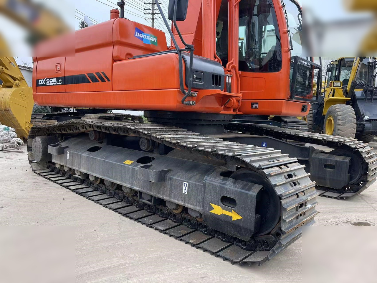 DOOSAN DX225 LC - Kettenbagger: das Bild 5 DOOSAN DX225 LC - Kettenbagger: das Bild 5