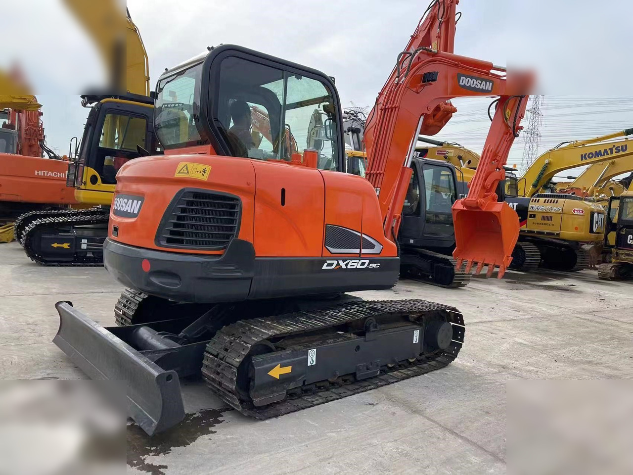 DOOSAN DX60-9C - Kettenbagger: das Bild 4 DOOSAN DX60-9C - Kettenbagger: das Bild 4