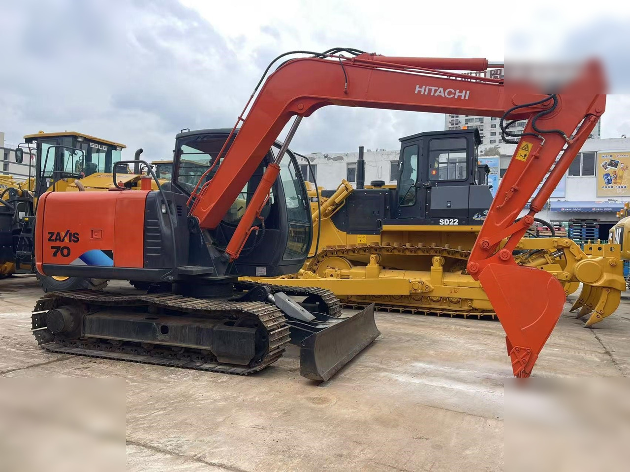 HITACHI ZX70 - Kettenbagger: das Bild 4 HITACHI ZX70 - Kettenbagger: das Bild 4