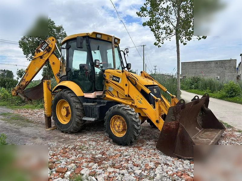 JCB 3CX - Baggerlader: das Bild 1 JCB 3CX - Baggerlader: das Bild 1