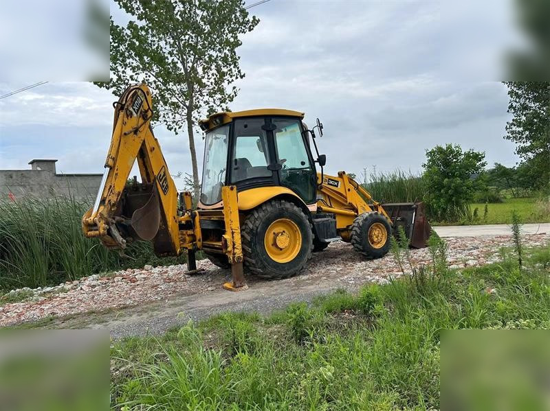 JCB 3CX - Baggerlader: das Bild 4 JCB 3CX - Baggerlader: das Bild 4
