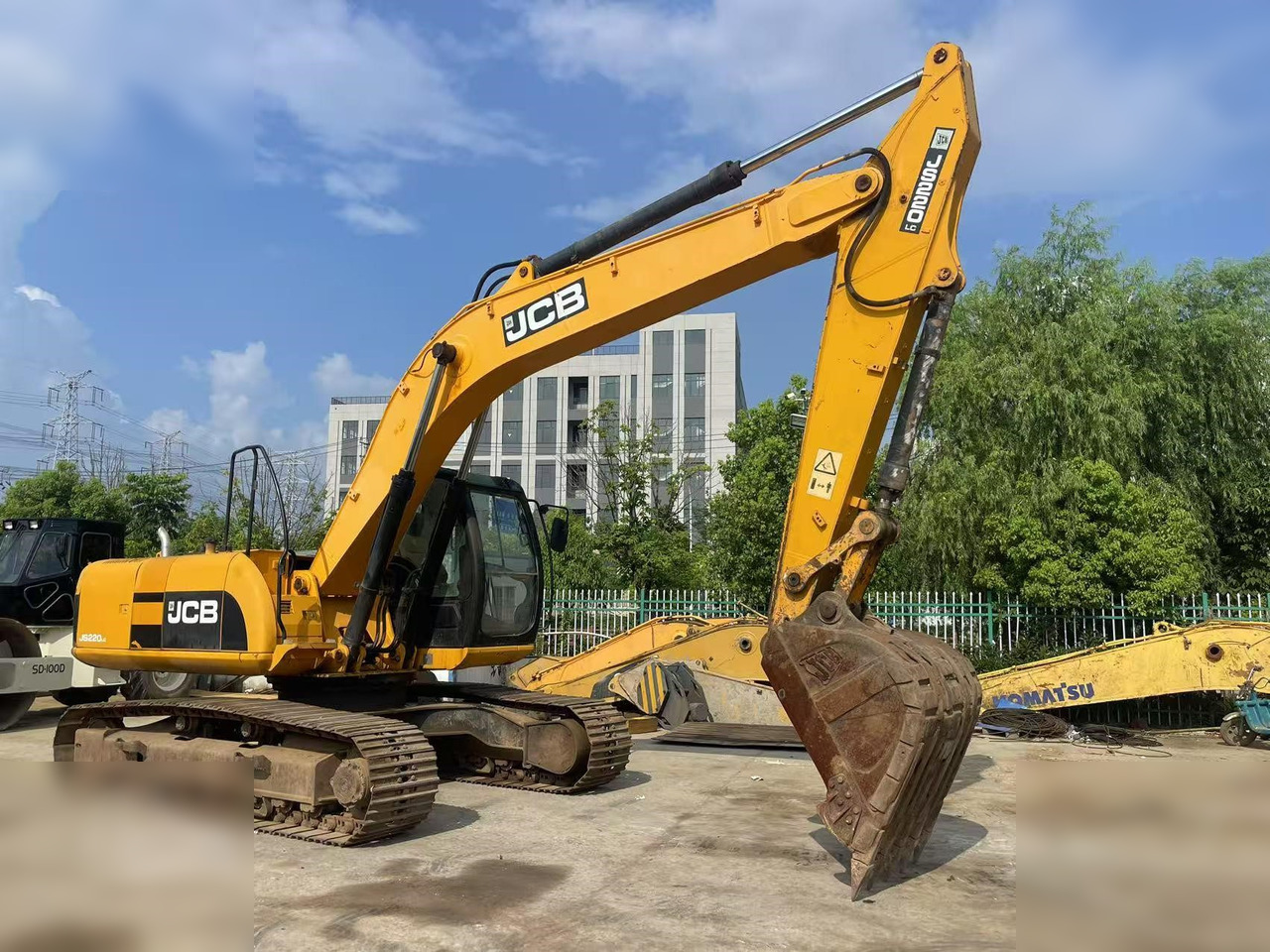 JCB JS220 LC - Kettenbagger: das Bild 1 JCB JS220 LC - Kettenbagger: das Bild 1