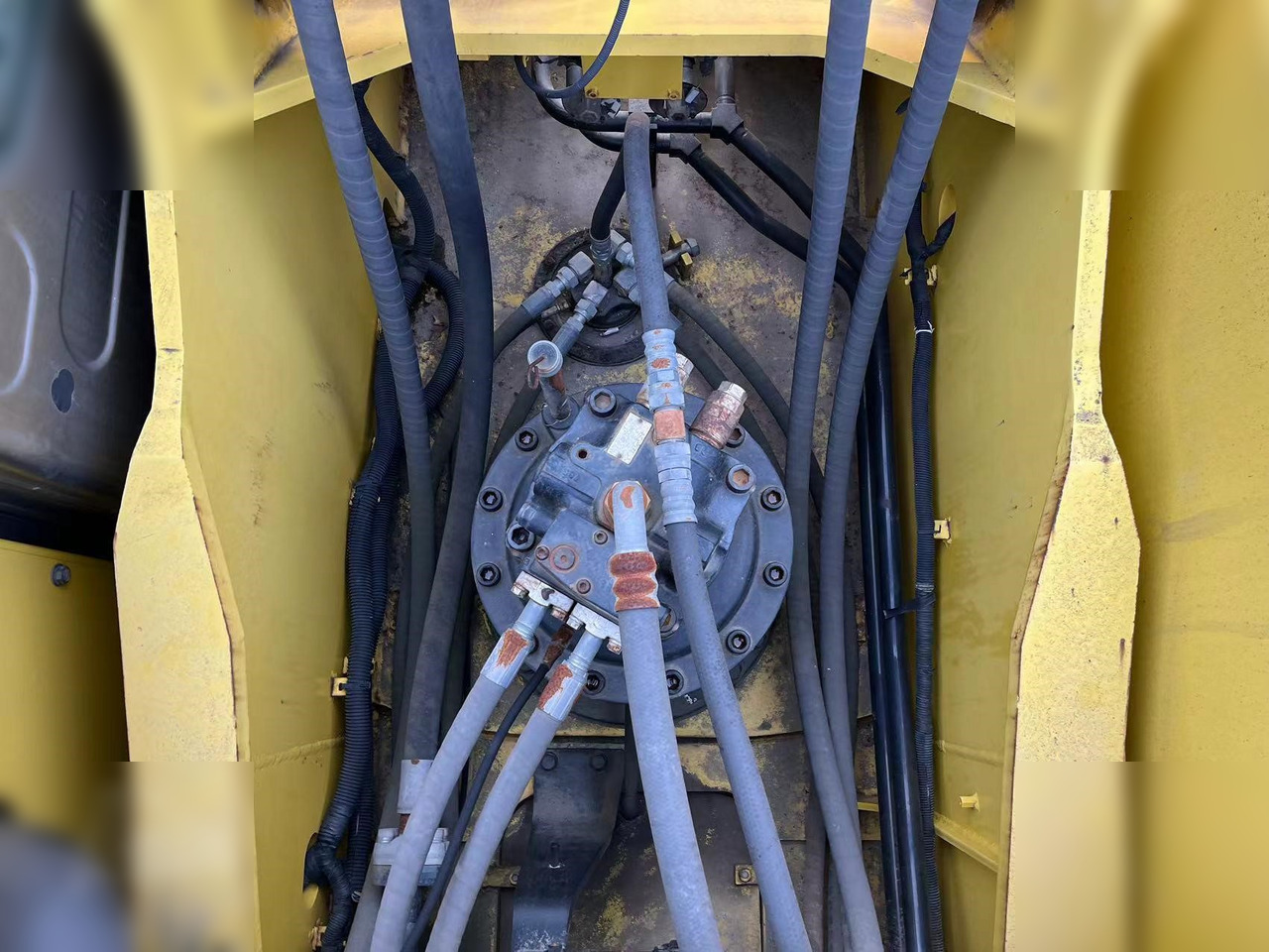 Kettenbagger KOBELCO SK350 LC-8: das Bild 7