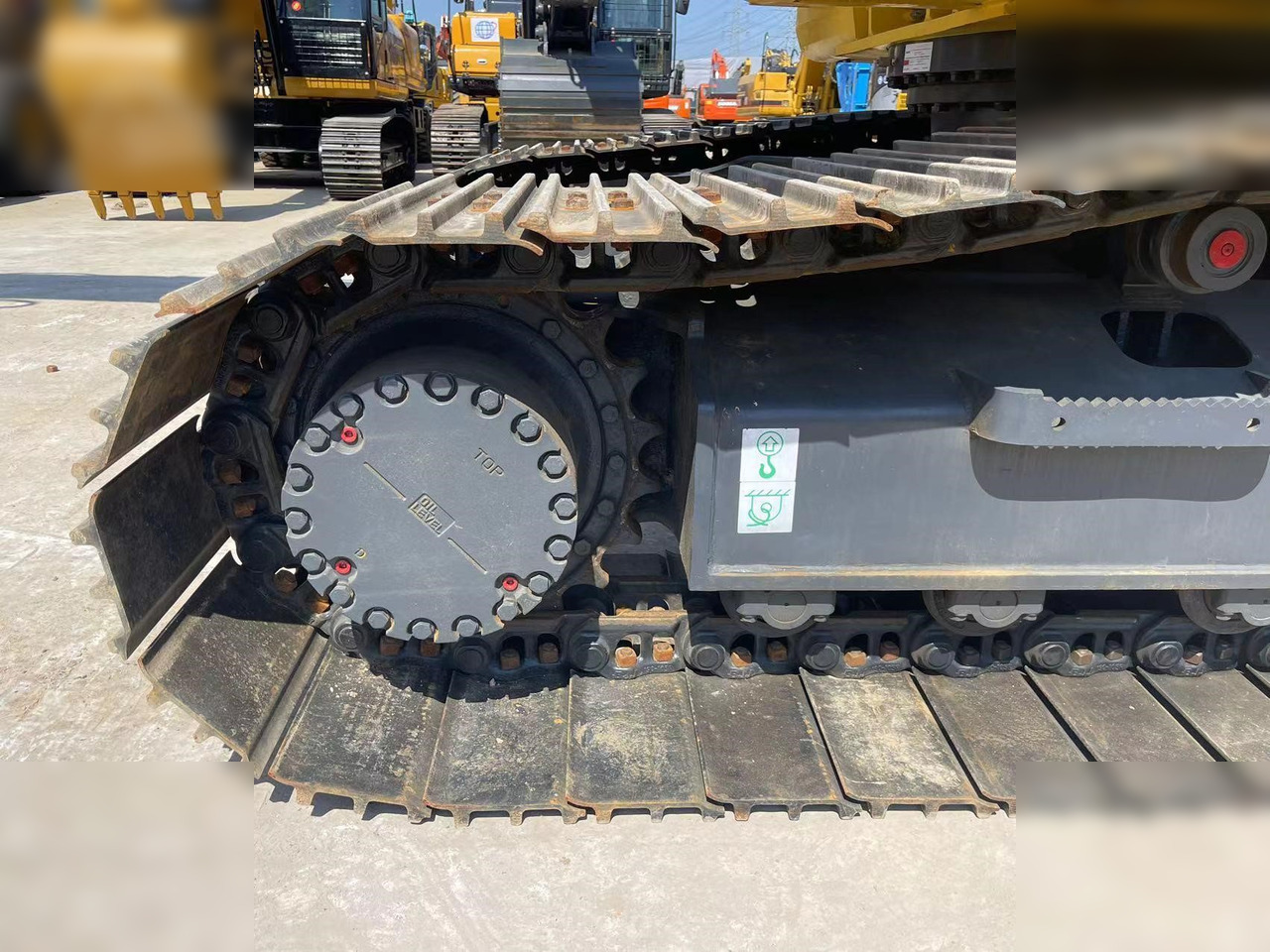 Kettenbagger KOMATSU PC200-8: das Bild 9