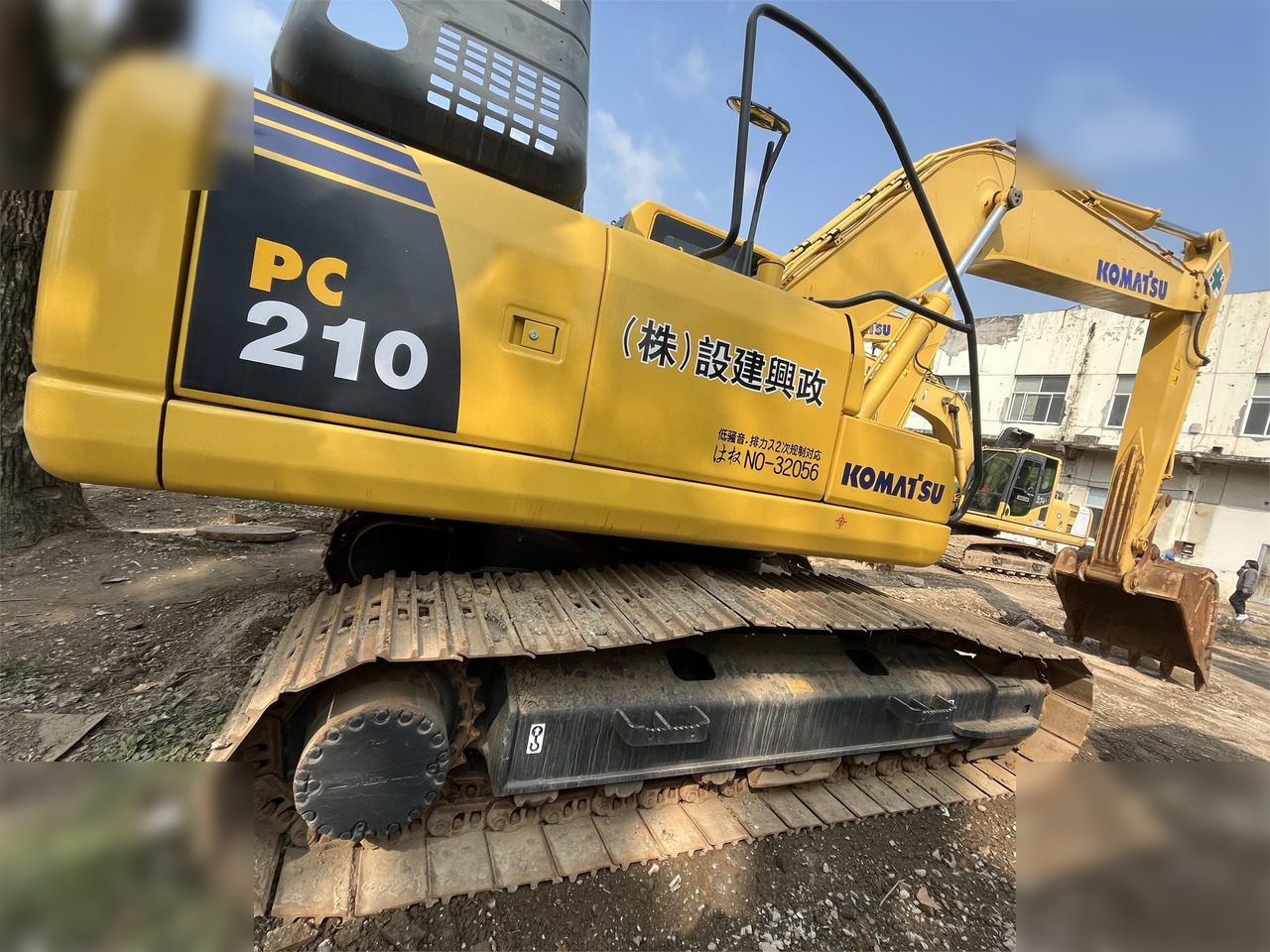 KOMATSU PC210-8 - Kettenbagger: das Bild 1 KOMATSU PC210-8 - Kettenbagger: das Bild 1