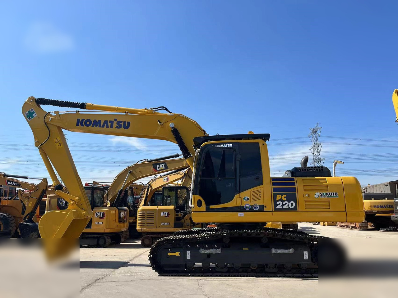 KOMATSU PC220-8 - Kettenbagger: das Bild 1 KOMATSU PC220-8 - Kettenbagger: das Bild 1