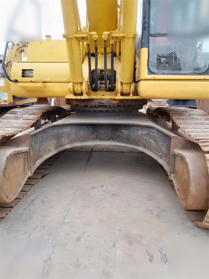 KOMATSU PC400-7 - Kettenbagger: das Bild 2 KOMATSU PC400-7 - Kettenbagger: das Bild 2