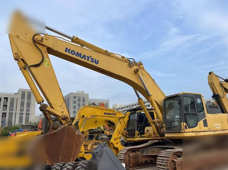 KOMATSU PC400-8 - Kettenbagger: das Bild 3 KOMATSU PC400-8 - Kettenbagger: das Bild 3