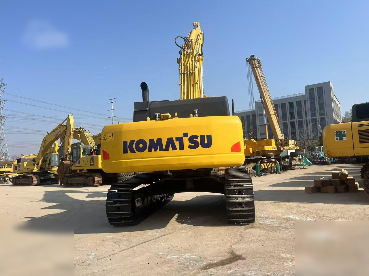 KOMATSU PC400-8R - Kettenbagger: das Bild 3 KOMATSU PC400-8R - Kettenbagger: das Bild 3