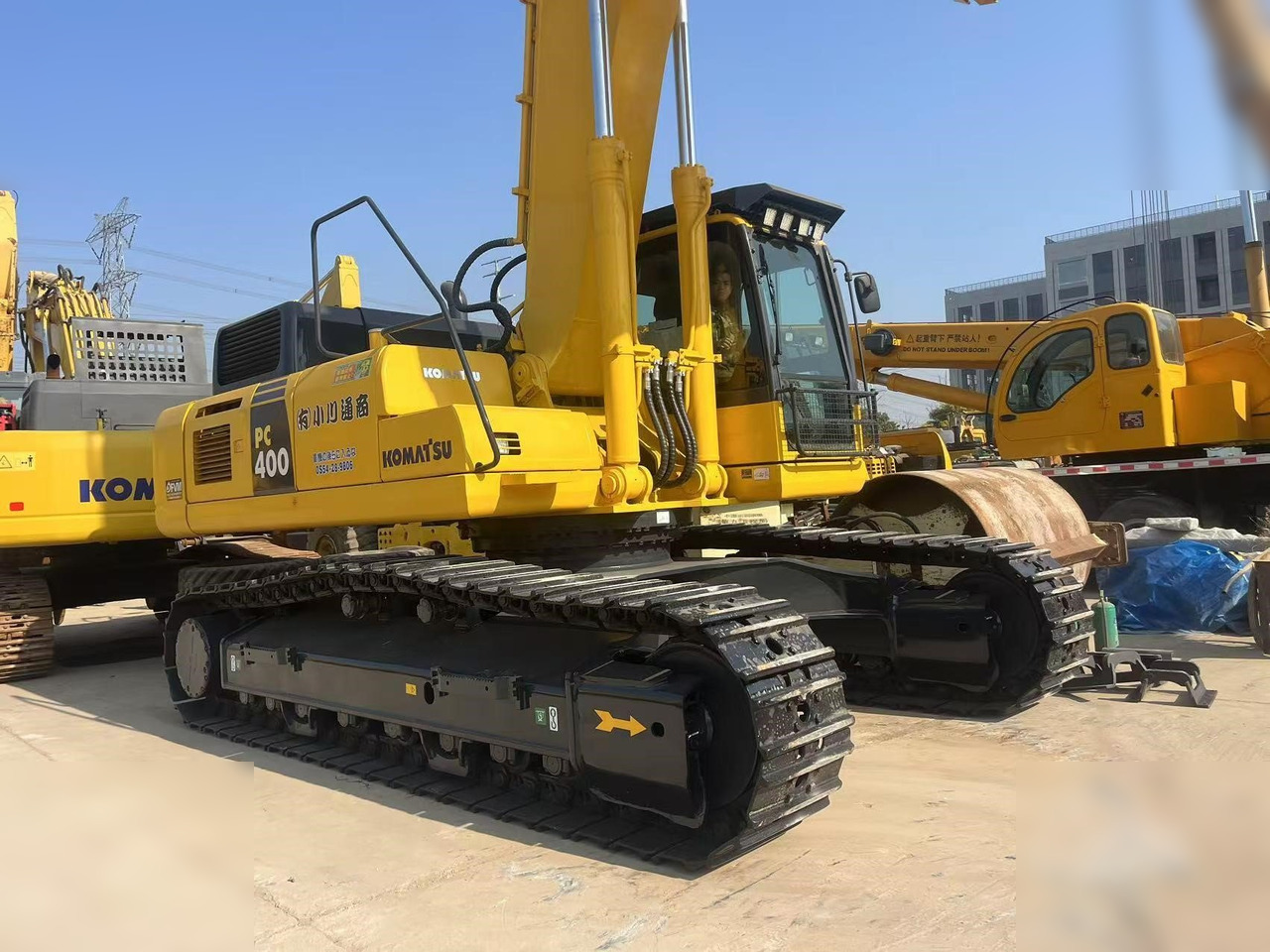 KOMATSU PC400-8R - Kettenbagger: das Bild 2 KOMATSU PC400-8R - Kettenbagger: das Bild 2