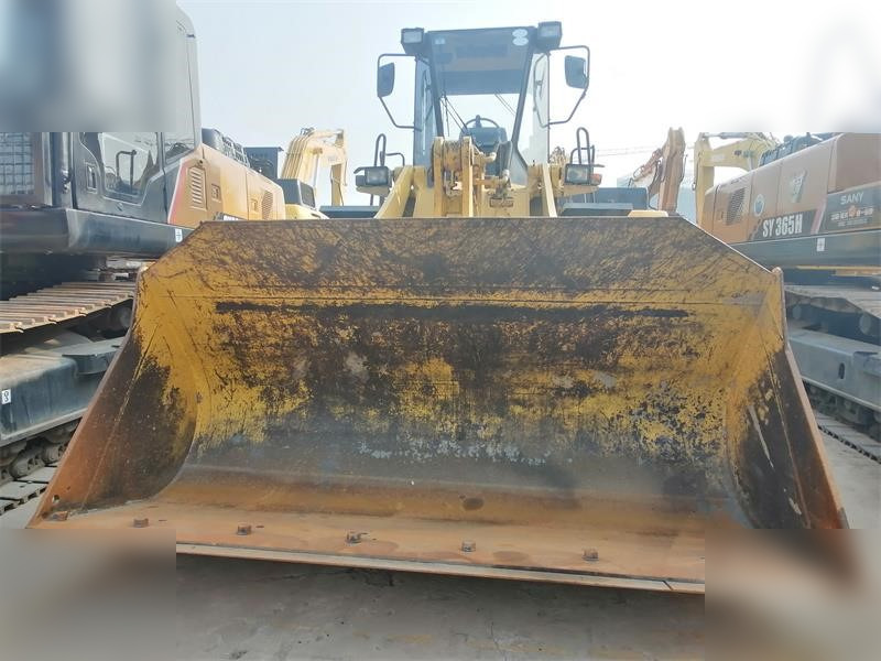 KOMATSU WA320-3 - Radlader: das Bild 4 KOMATSU WA320-3 - Radlader: das Bild 4
