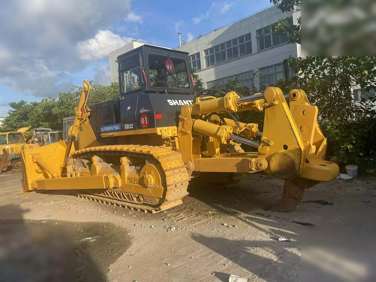SHANTUI SD32 - Bulldozer: das Bild 1 SHANTUI SD32 - Bulldozer: das Bild 1