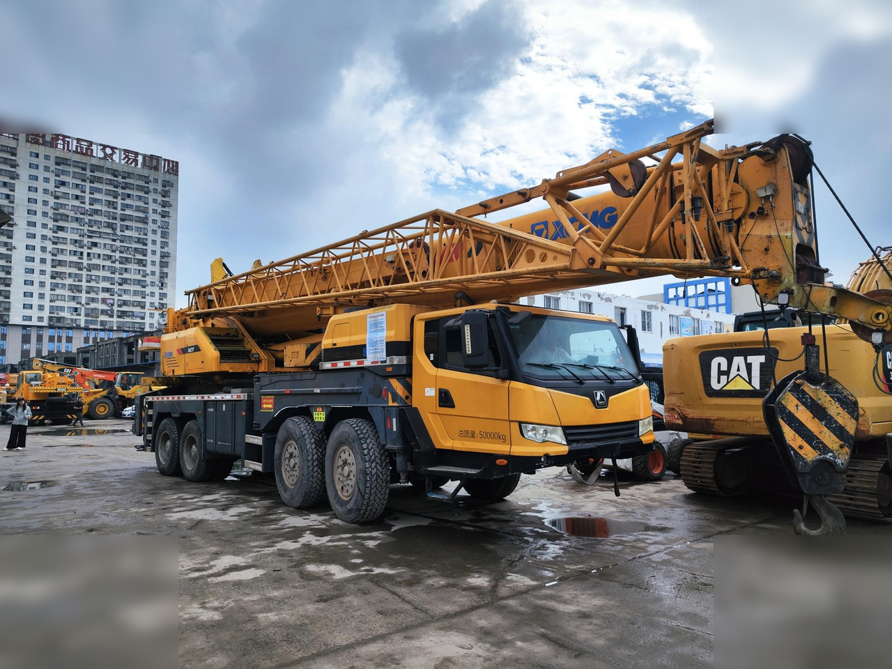 XCMG QY80XCT - Mobilkran: das Bild 1 XCMG QY80XCT - Mobilkran: das Bild 1