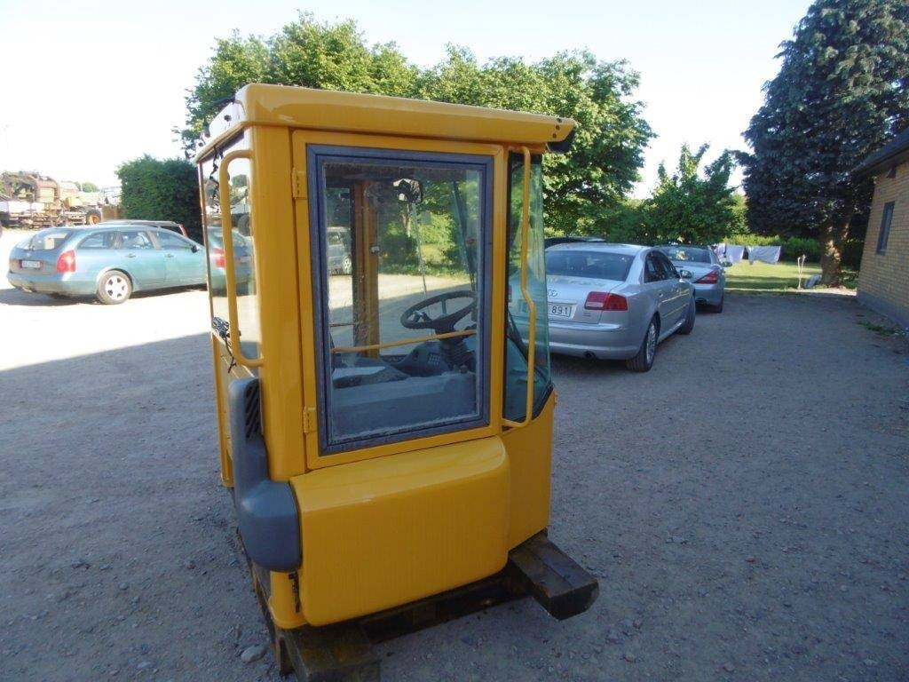 Volvo L 150 E - Fahrerhaus für Baumaschine: das Bild 1 Volvo L 150 E - Fahrerhaus für Baumaschine: das Bild 1