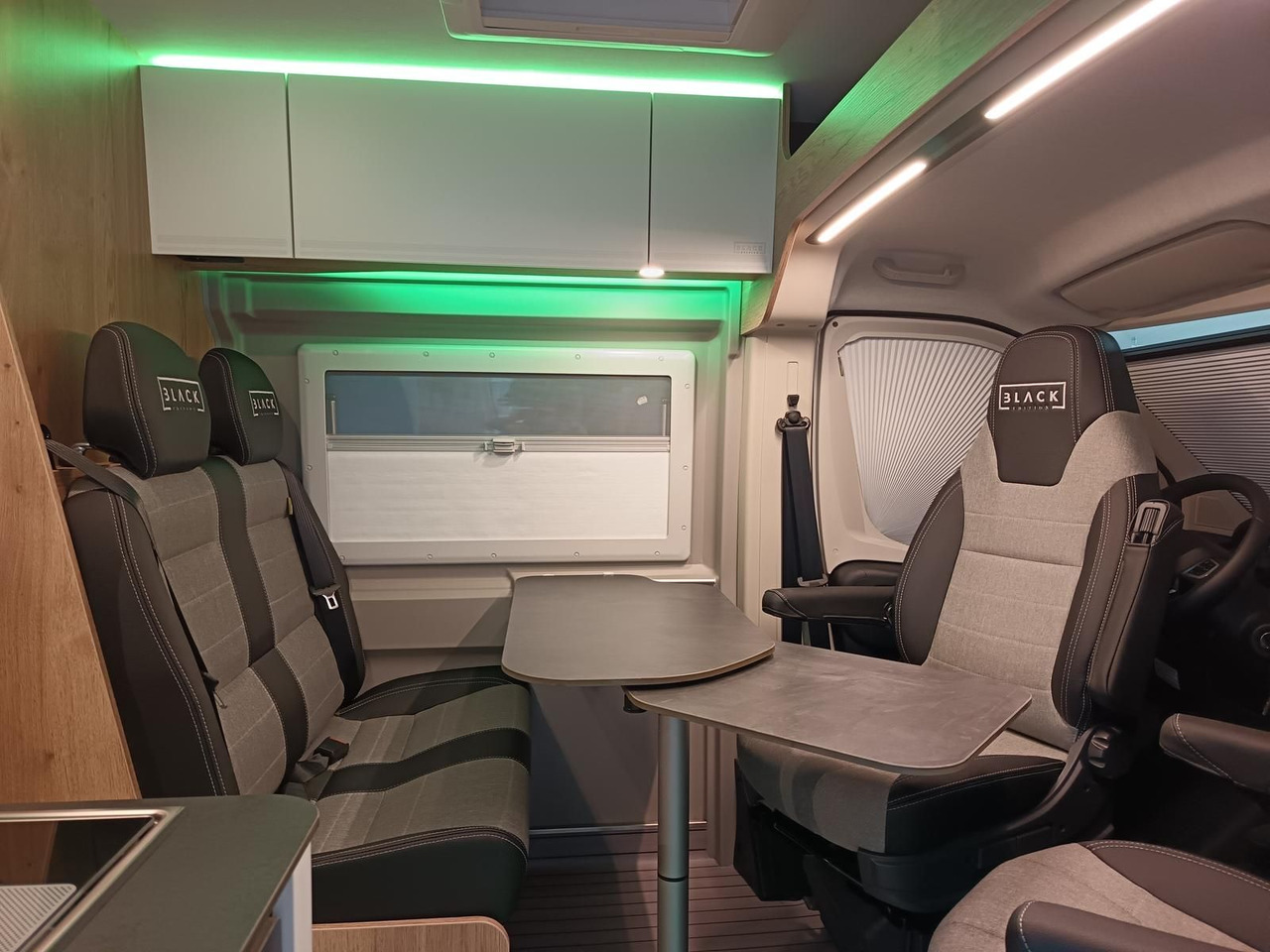 Camper Van Clever Celebration 600 MJ24*AHK*MARKISE*ACC*R-KAM*RADIO: das Bild 9 Camper Van Clever Celebration 600 MJ24*AHK*MARKISE*ACC*R-KAM*RADIO: das Bild 9