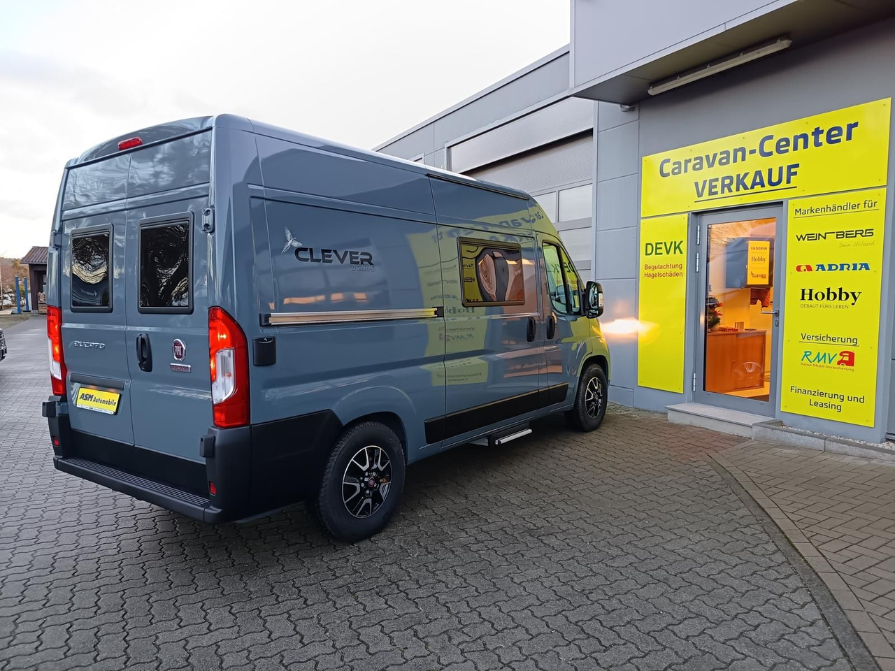 Clever Tour 540*BLACK EDITION*FINAL SALE RABATT*SOFORT* - Camper Van: das Bild 5 Clever Tour 540*BLACK EDITION*FINAL SALE RABATT*SOFORT* - Camper Van: das Bild 5