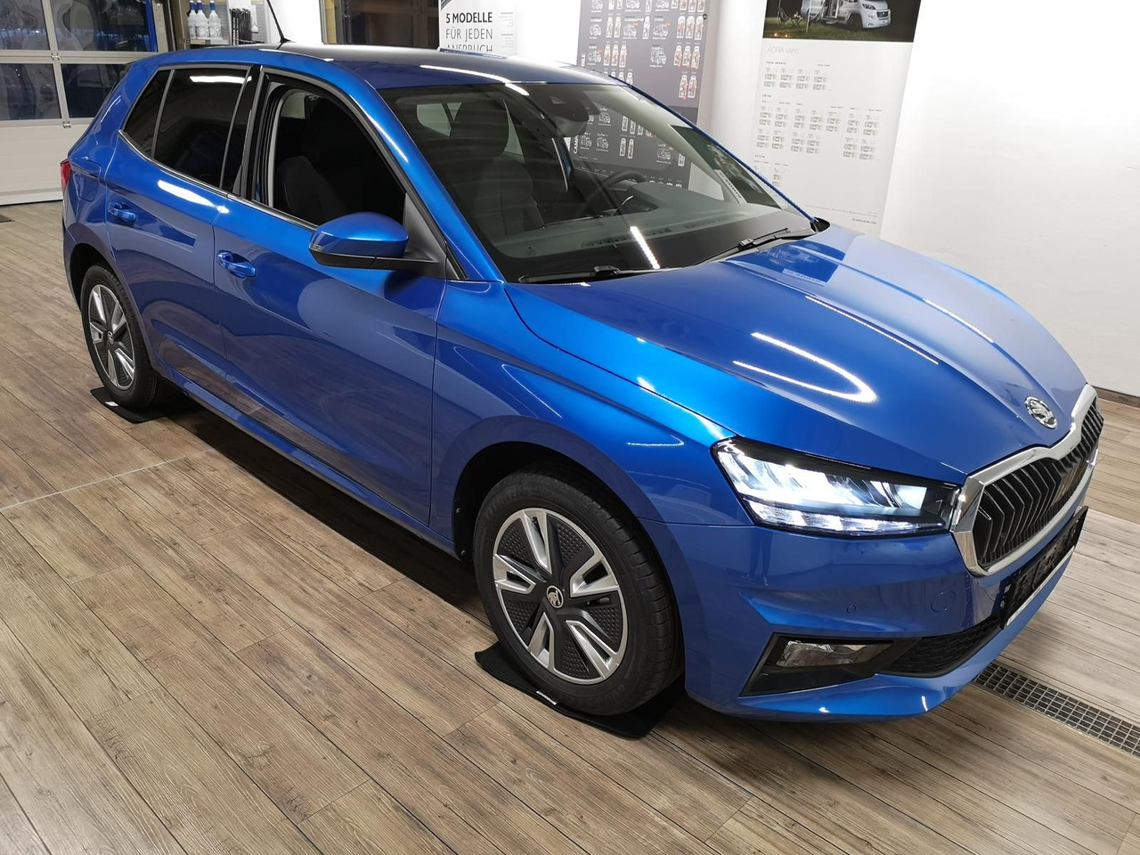 Skoda Fabia Style 1,0TSI 81 kW+R-KAM+2xPDC+LED+DAB+SHZ - Limousine: das Bild 2 Skoda Fabia Style 1,0TSI 81 kW+R-KAM+2xPDC+LED+DAB+SHZ - Limousine: das Bild 2