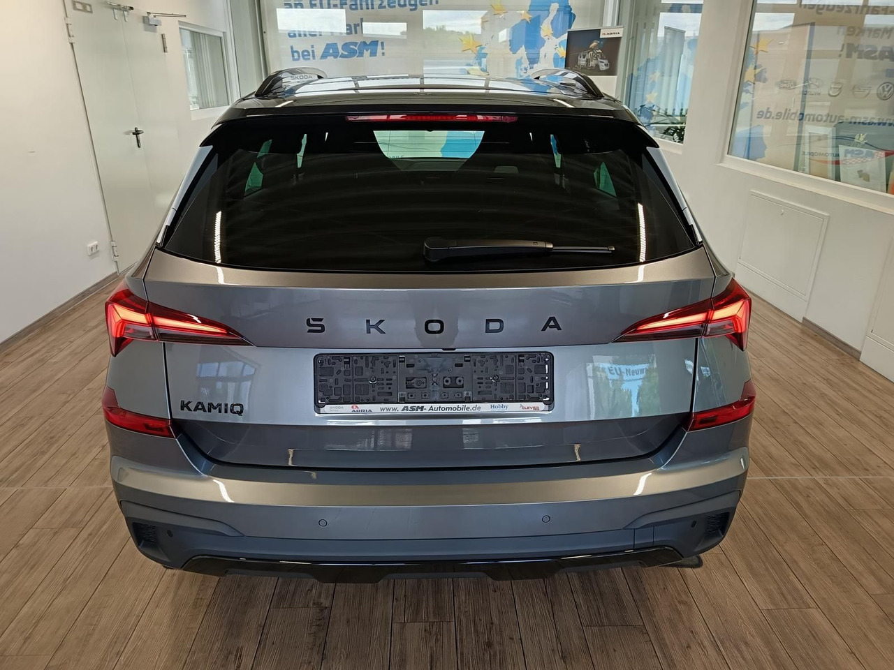 Skoda Kamiq Monte Carlo 1.5 TSI DSG*5J.GARANTIE*PANO* - SUV/ Geländewagen: das Bild 5 Skoda Kamiq Monte Carlo 1.5 TSI DSG*5J.GARANTIE*PANO* - SUV/ Geländewagen: das Bild 5