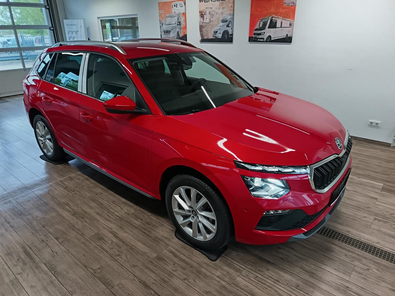 Skoda Kamiq Selection 1,5 TSI DSG*AHK*LED*5J.GARANTIE* - SUV/ Geländewagen: das Bild 3 Skoda Kamiq Selection 1,5 TSI DSG*AHK*LED*5J.GARANTIE* - SUV/ Geländewagen: das Bild 3