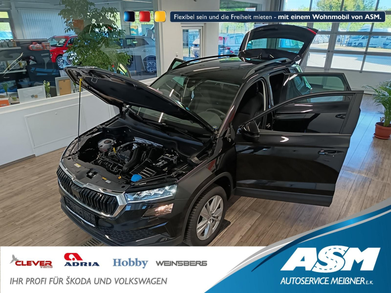 Skoda Karoq Selection 1,5TSI*NAVI*AHK-VORBER*LED*R-KAM - SUV/ Geländewagen: das Bild 1 Skoda Karoq Selection 1,5TSI*NAVI*AHK-VORBER*LED*R-KAM - SUV/ Geländewagen: das Bild 1