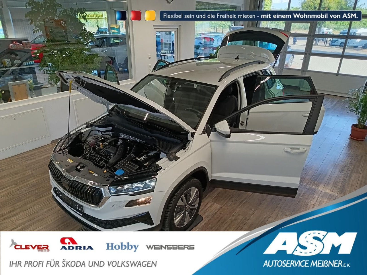 Skoda Karoq Style 1,5TSI DSG*AHK-VORBER*NAVI*LED*R-KAM - SUV/ Geländewagen: das Bild 1 Skoda Karoq Style 1,5TSI DSG*AHK-VORBER*NAVI*LED*R-KAM - SUV/ Geländewagen: das Bild 1