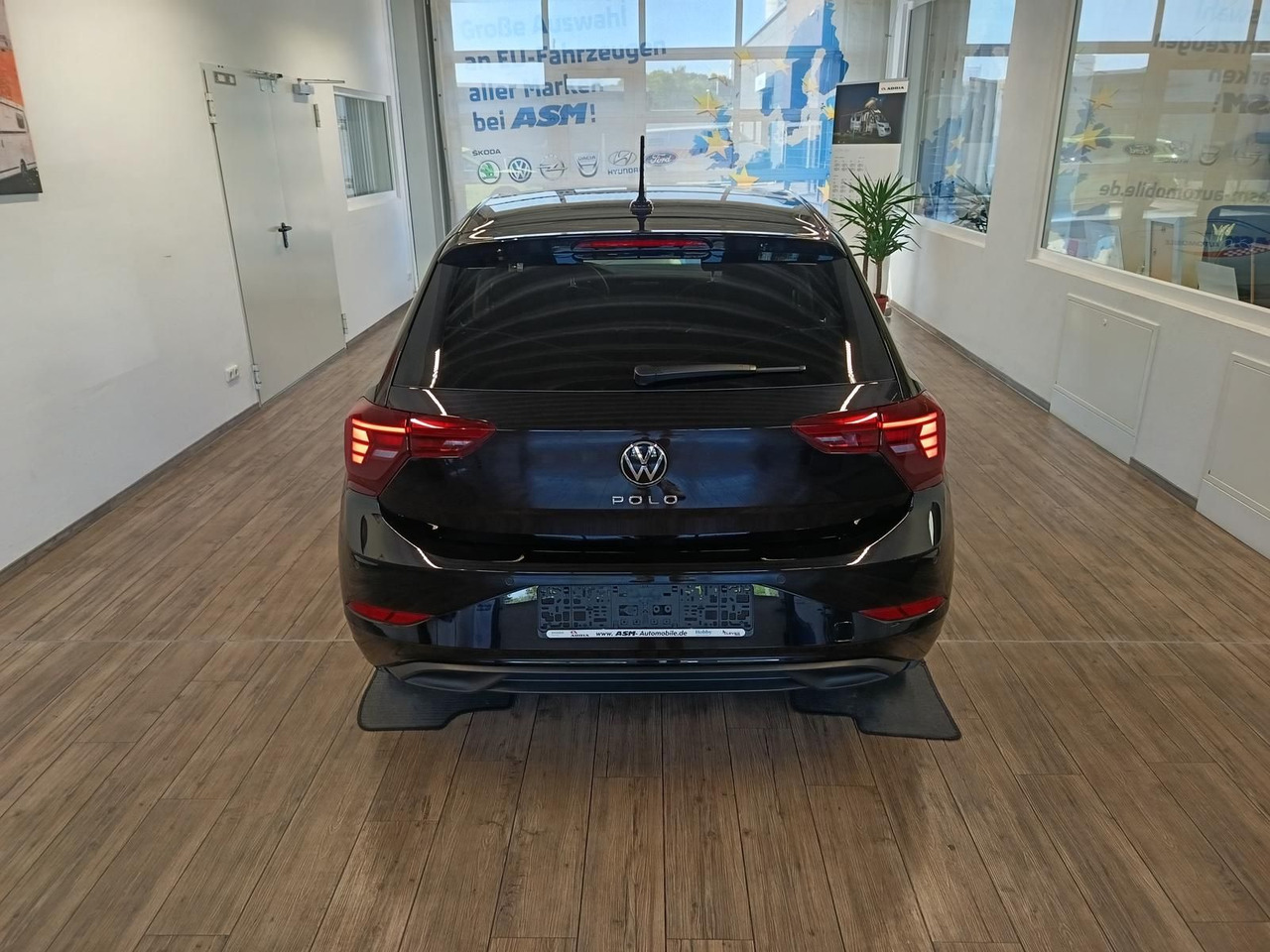 Volkswagen Polo Life 1.0 TSI 70kW DSG*LED*ACC*R-KAM*DAB*PDC - PKW: das Bild 5 Volkswagen Polo Life 1.0 TSI 70kW DSG*LED*ACC*R-KAM*DAB*PDC - PKW: das Bild 5