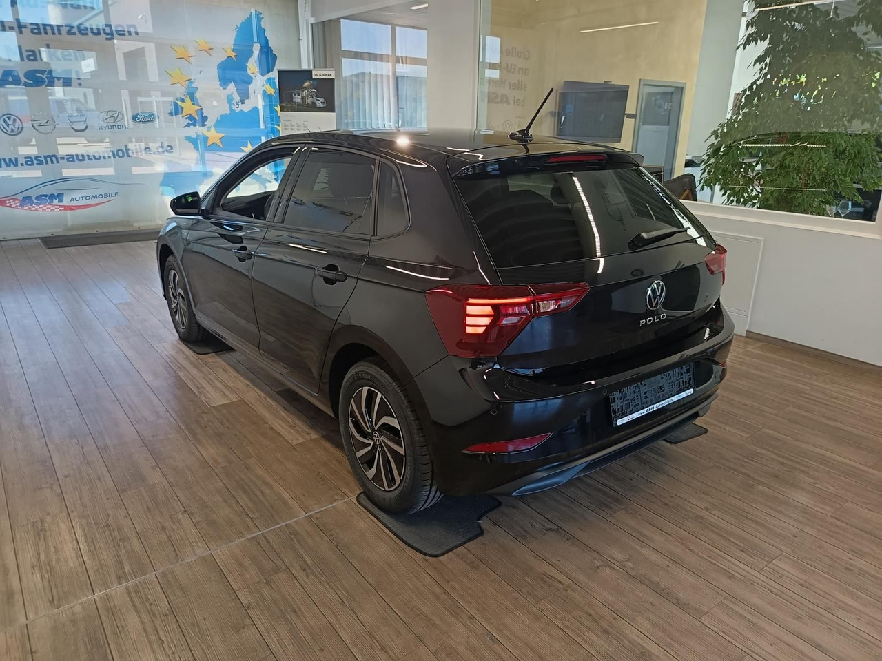 Volkswagen Polo Life 1.0 TSI 70kW DSG*LED*ACC*R-KAM*DAB*PDC - PKW: das Bild 4 Volkswagen Polo Life 1.0 TSI 70kW DSG*LED*ACC*R-KAM*DAB*PDC - PKW: das Bild 4