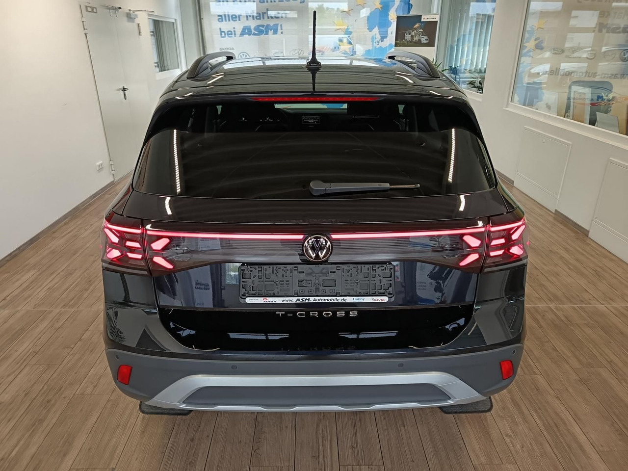 Volkswagen T-Cross Life 1.5 TSI DSG*AHK*MATRIX LED*ACC*SHZ* - SUV/ Geländewagen: das Bild 5 Volkswagen T-Cross Life 1.5 TSI DSG*AHK*MATRIX LED*ACC*SHZ* - SUV/ Geländewagen: das Bild 5