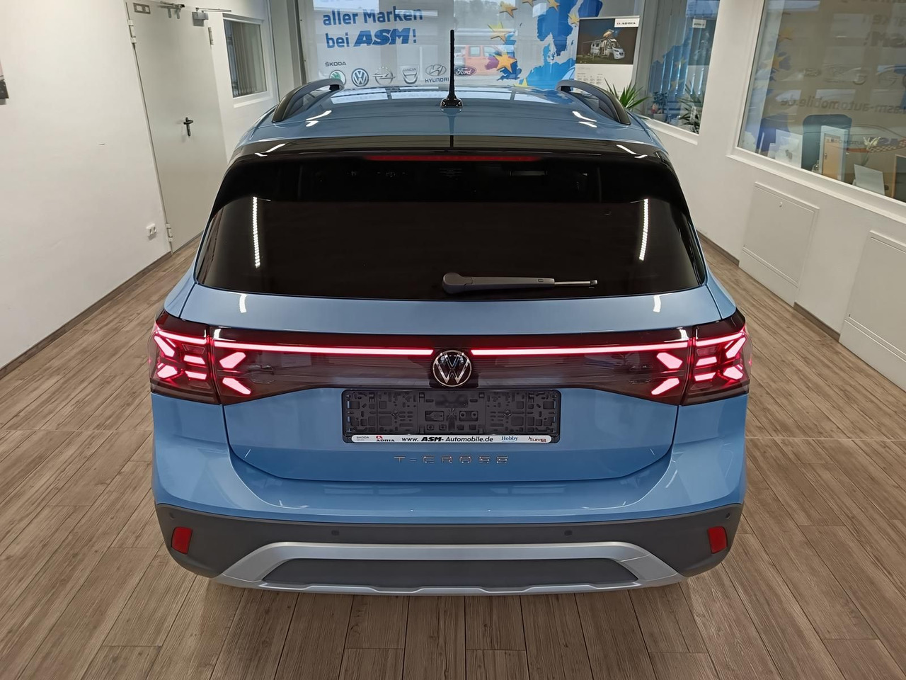 Volkswagen T-Cross Life 1.5 TSI DSG*AHK*MATRIX LED*ACC*SHZ* - SUV/ Geländewagen: das Bild 5 Volkswagen T-Cross Life 1.5 TSI DSG*AHK*MATRIX LED*ACC*SHZ* - SUV/ Geländewagen: das Bild 5