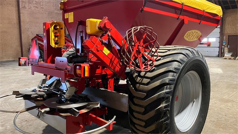 Bredal K65 - Düngerstreuer: das Bild 3 Bredal K65 - Düngerstreuer: das Bild 3